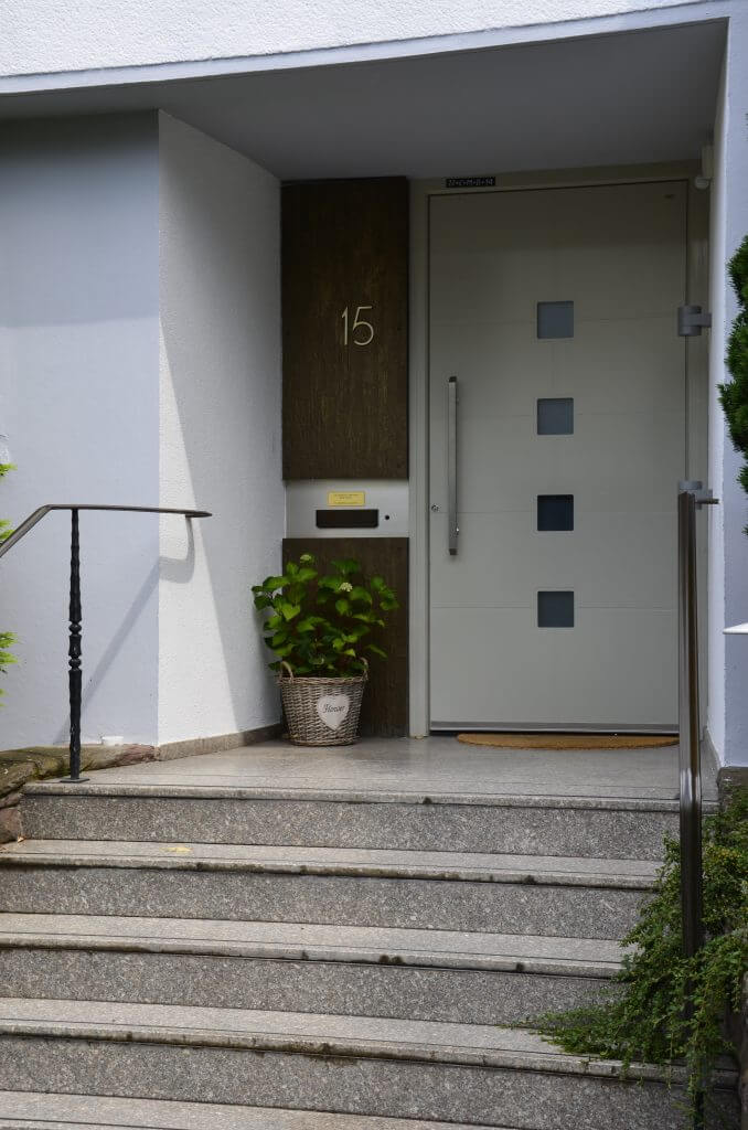 Seminarhaus Eingangstür